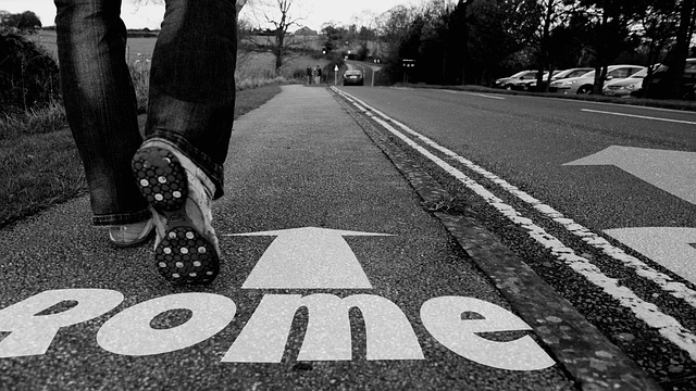 on-foot-484364_640.jpg